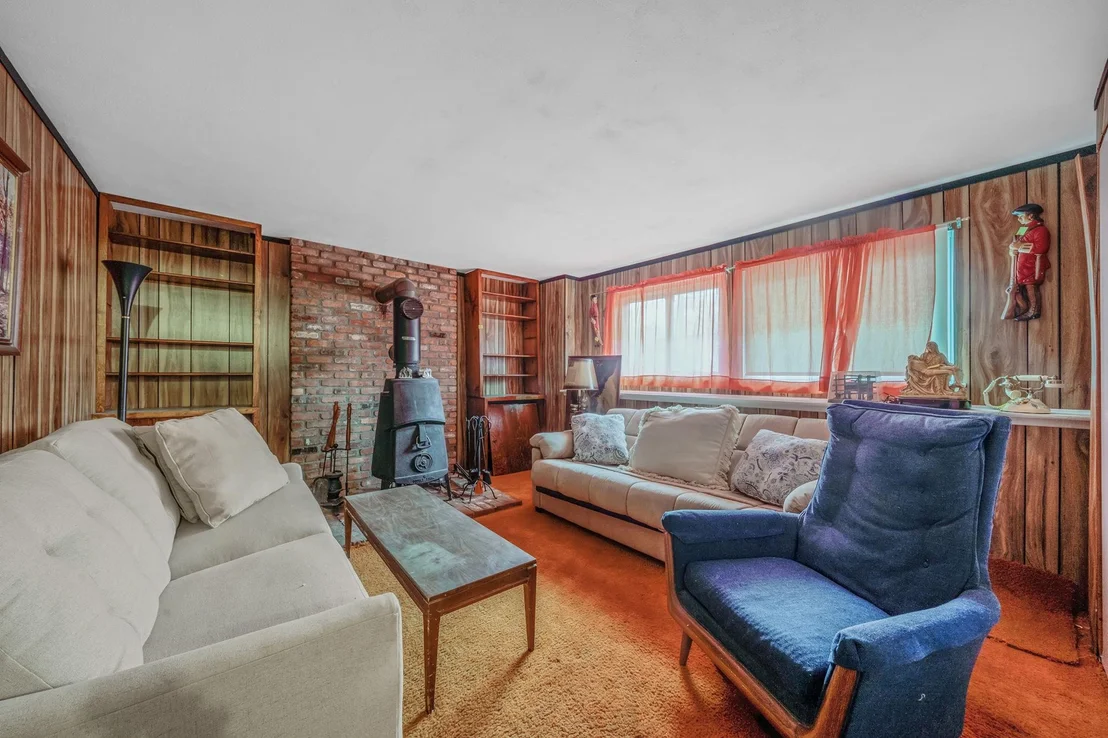 Photo of 33 Valley Road