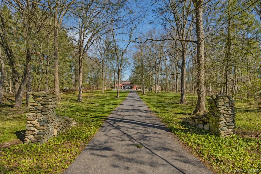 Photo of 16 Young Road
