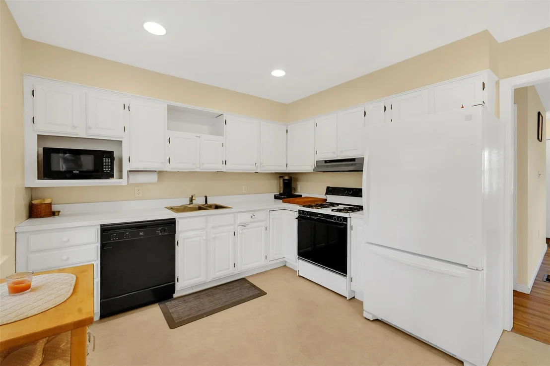 Photo of 15 Spencer Drive