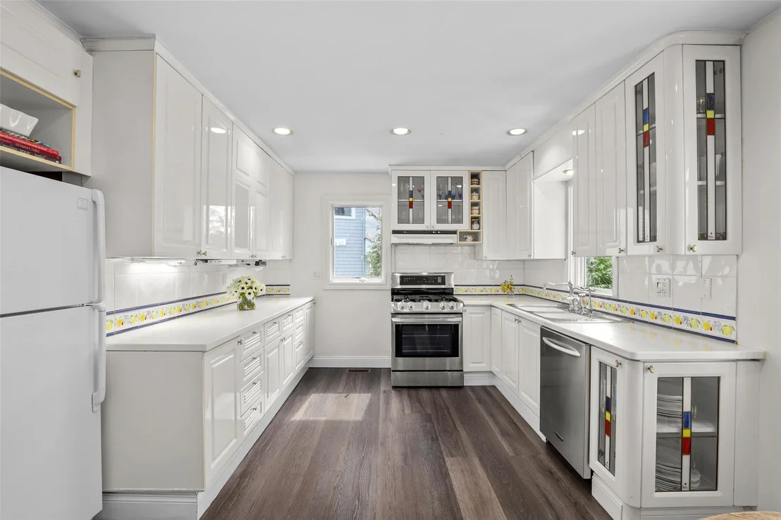 Photo of 7 Drake Avenue