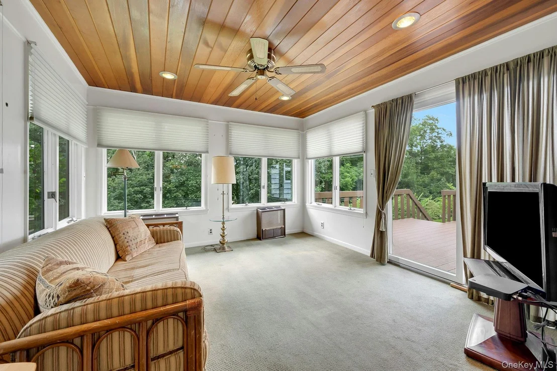 Photo of 21 Pamela Lane