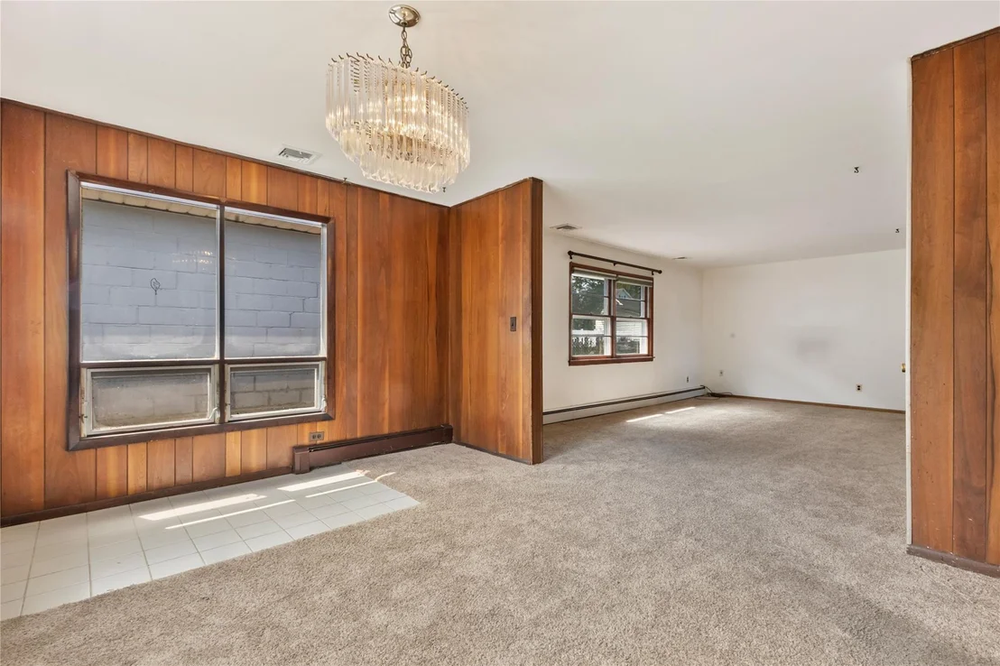 Photo of 156 2nd Street