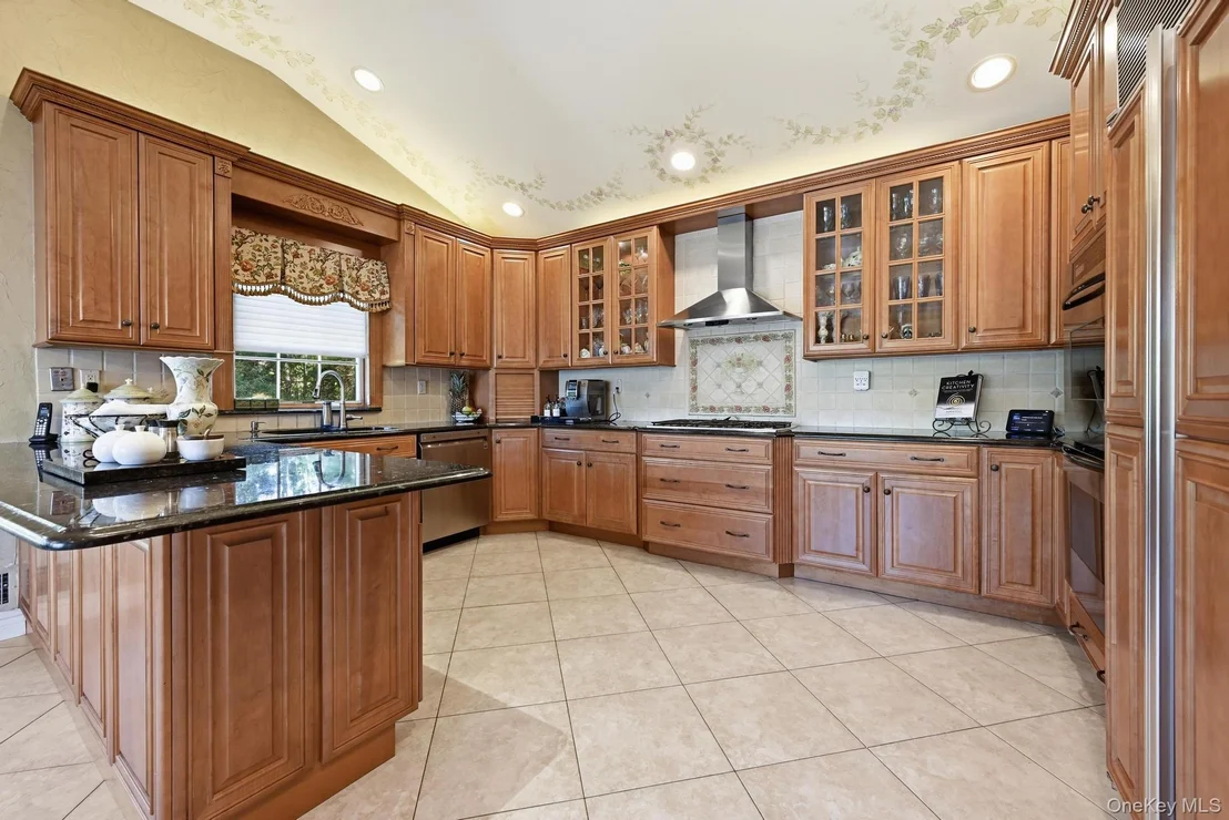 Photo of 8 Herkimer Avenue