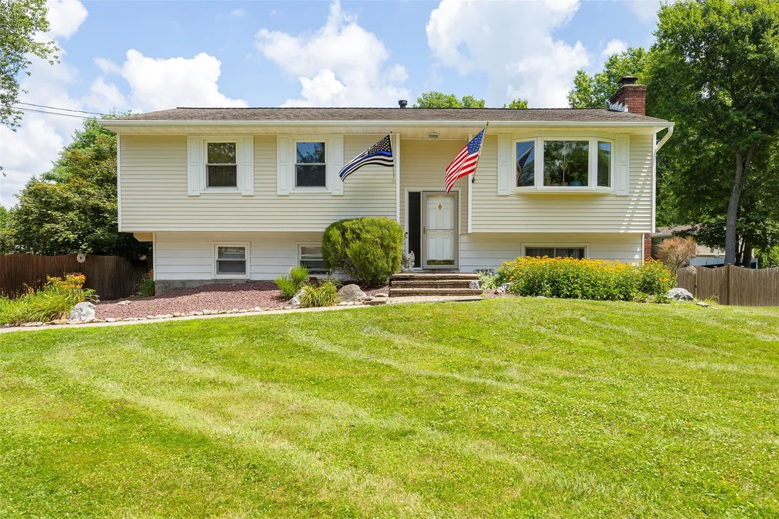 Photo of 56 Martin Drive