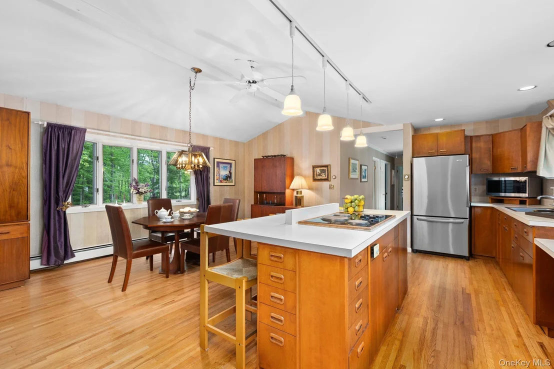 Photo of 28 Leona Drive