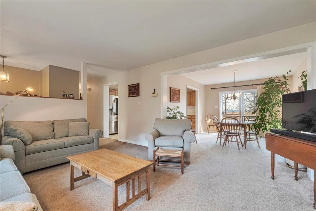 Photo of 10 Blueberry Drive