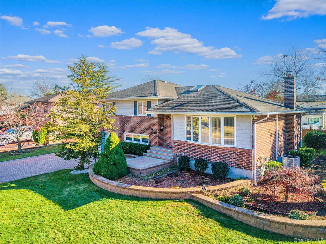 Photo of 192 Birch Drive