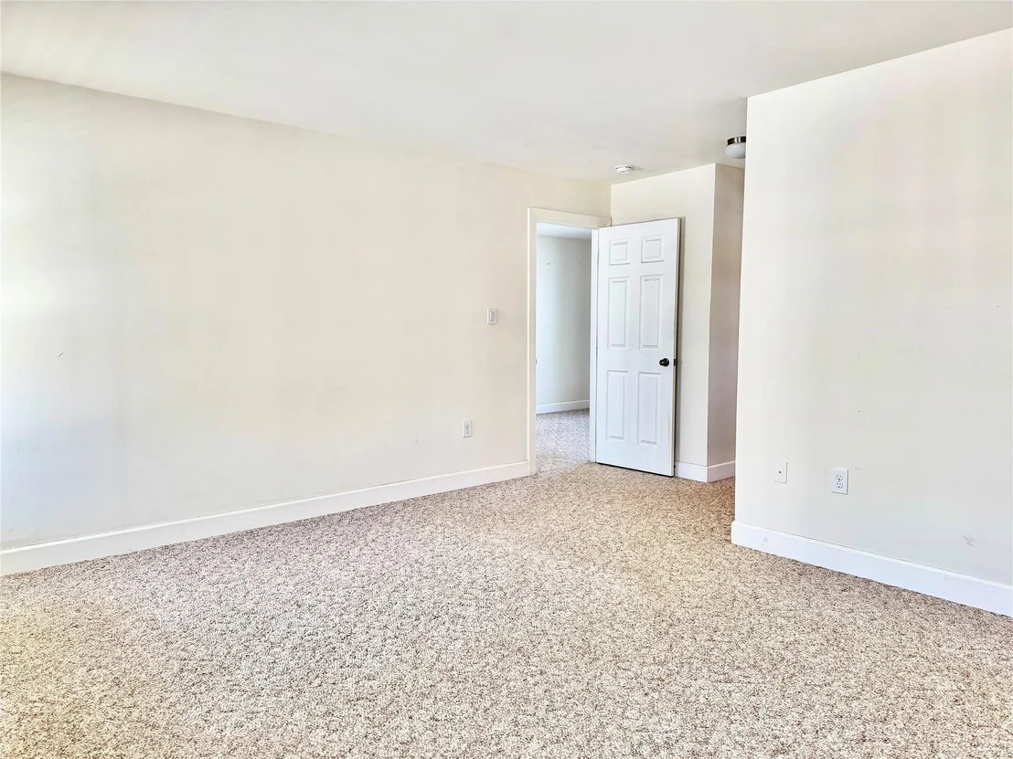 Photo of 16 Murphy Drive