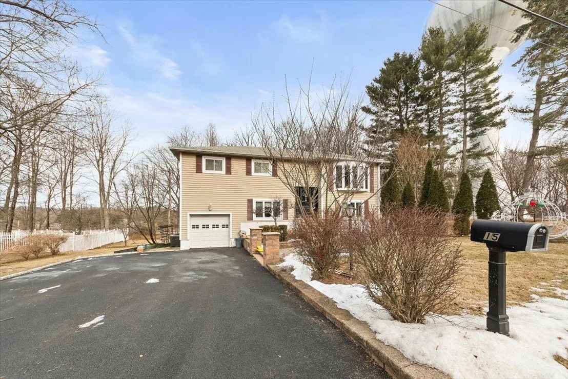 Photo of 15 Cooper Drive