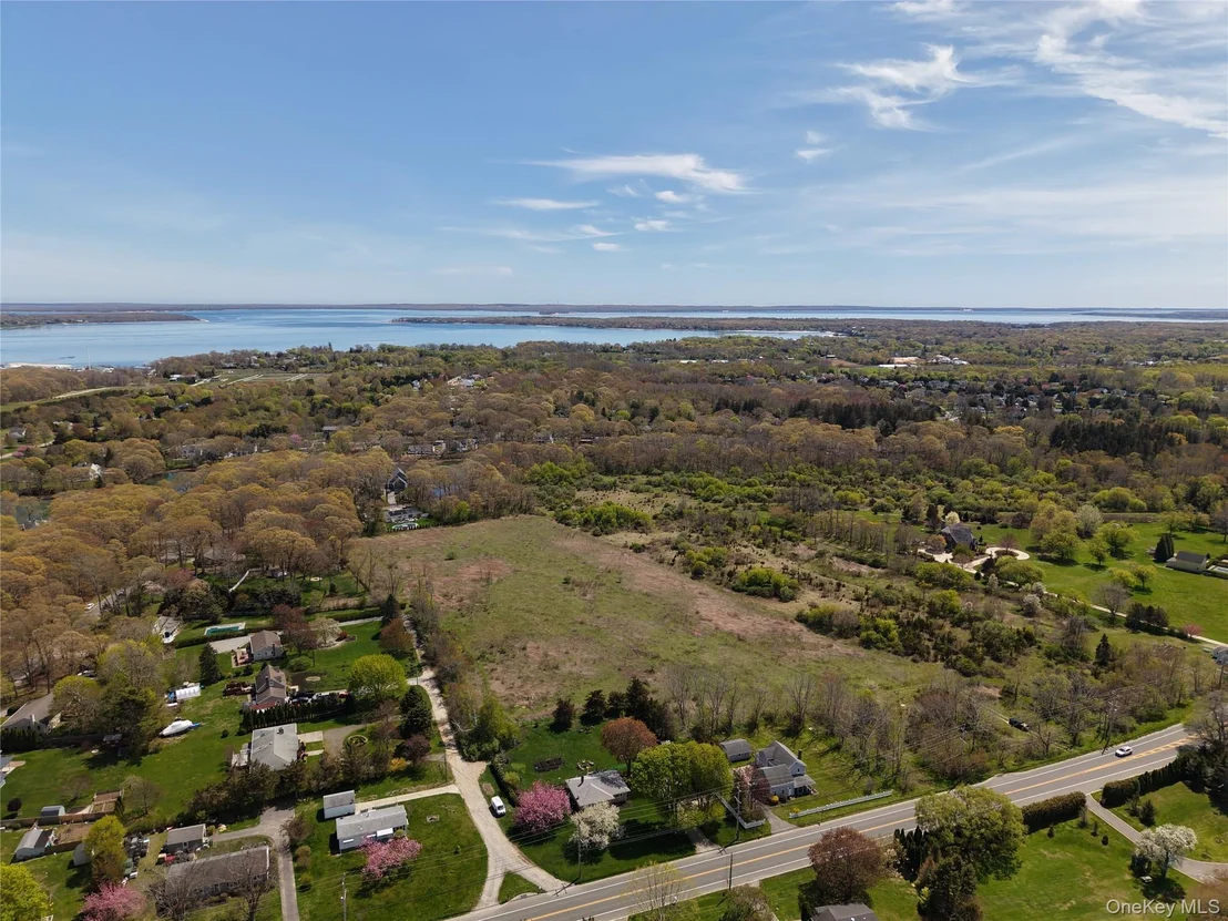 Photo of 420 Leon Road