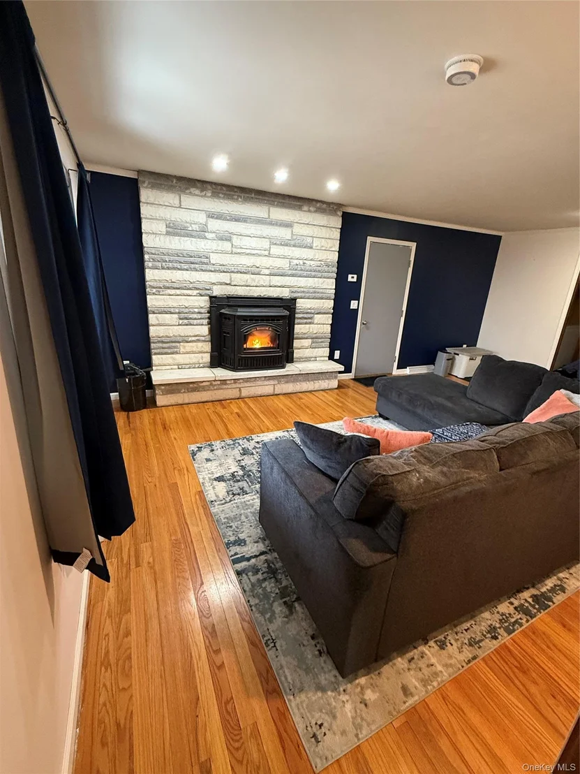 Photo of 11 Square Woods Drive