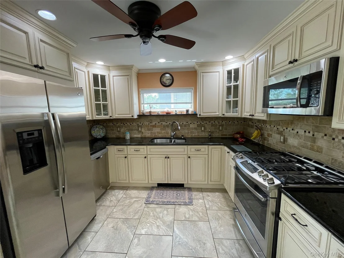 Photo of 41 Birchfield Avenue