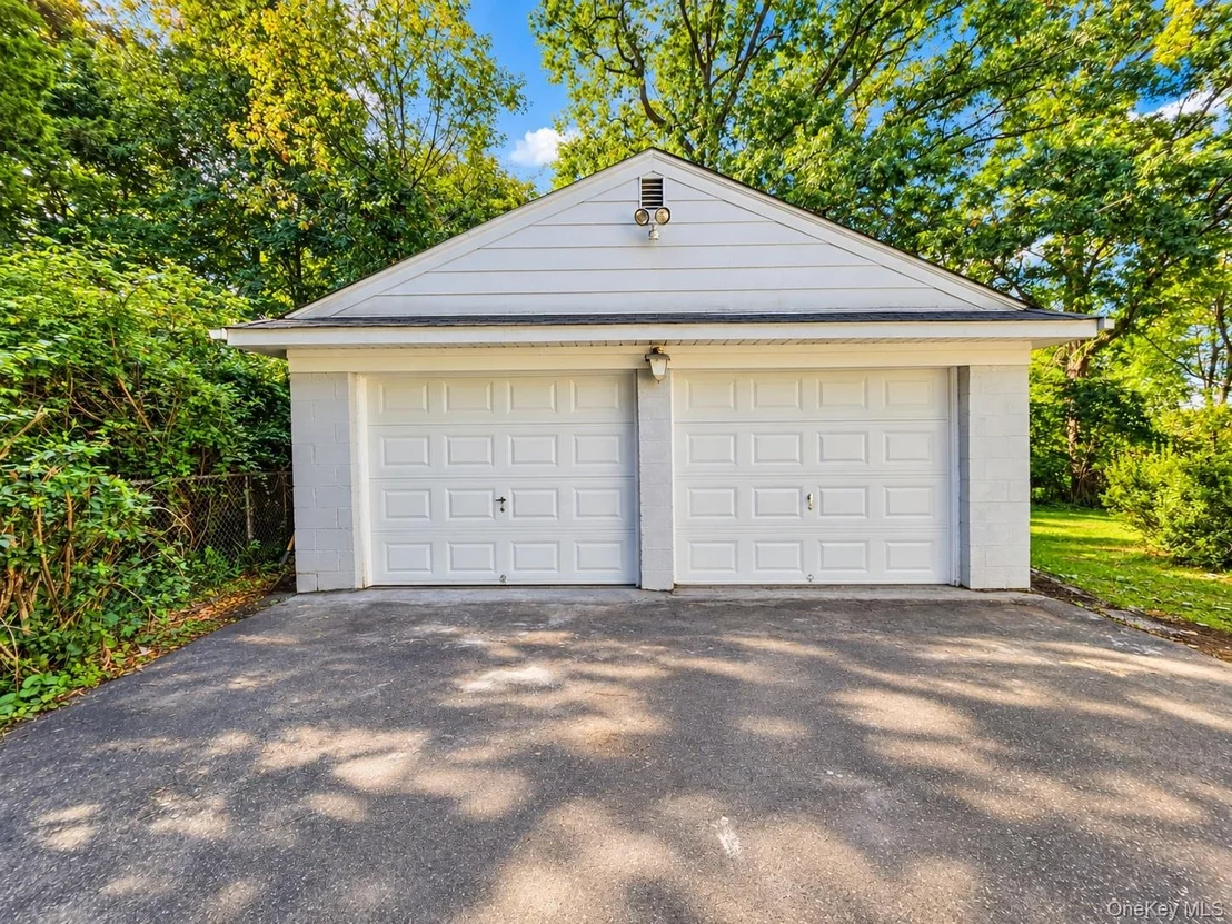 Photo of 11 Clover Drive