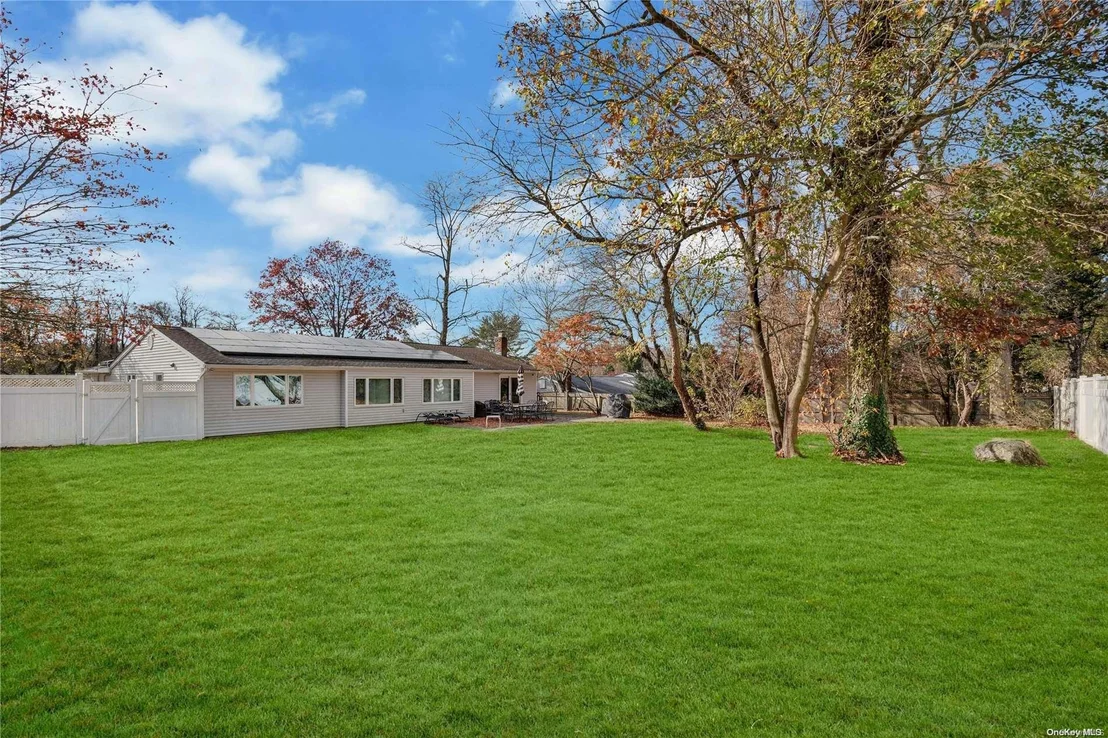 Photo of 23 Bluff Circle