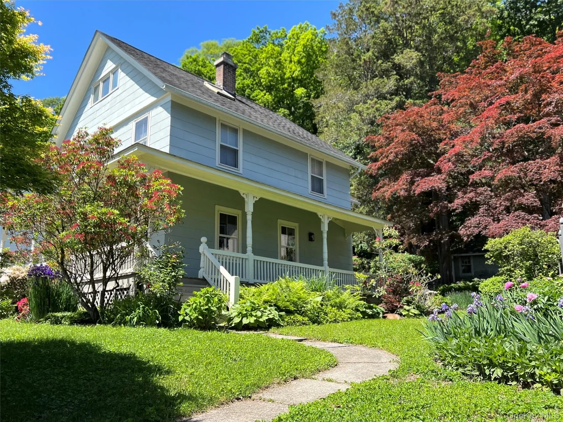 Photo of 95 Edgemont Road