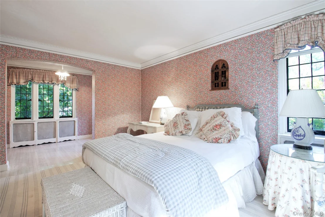 Photo of 107 Bayview Road