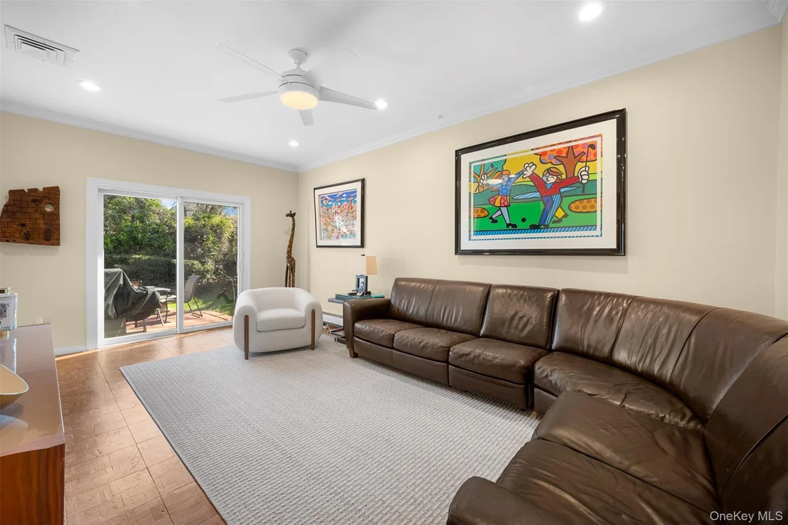 Photo of 8 Cathy Lane