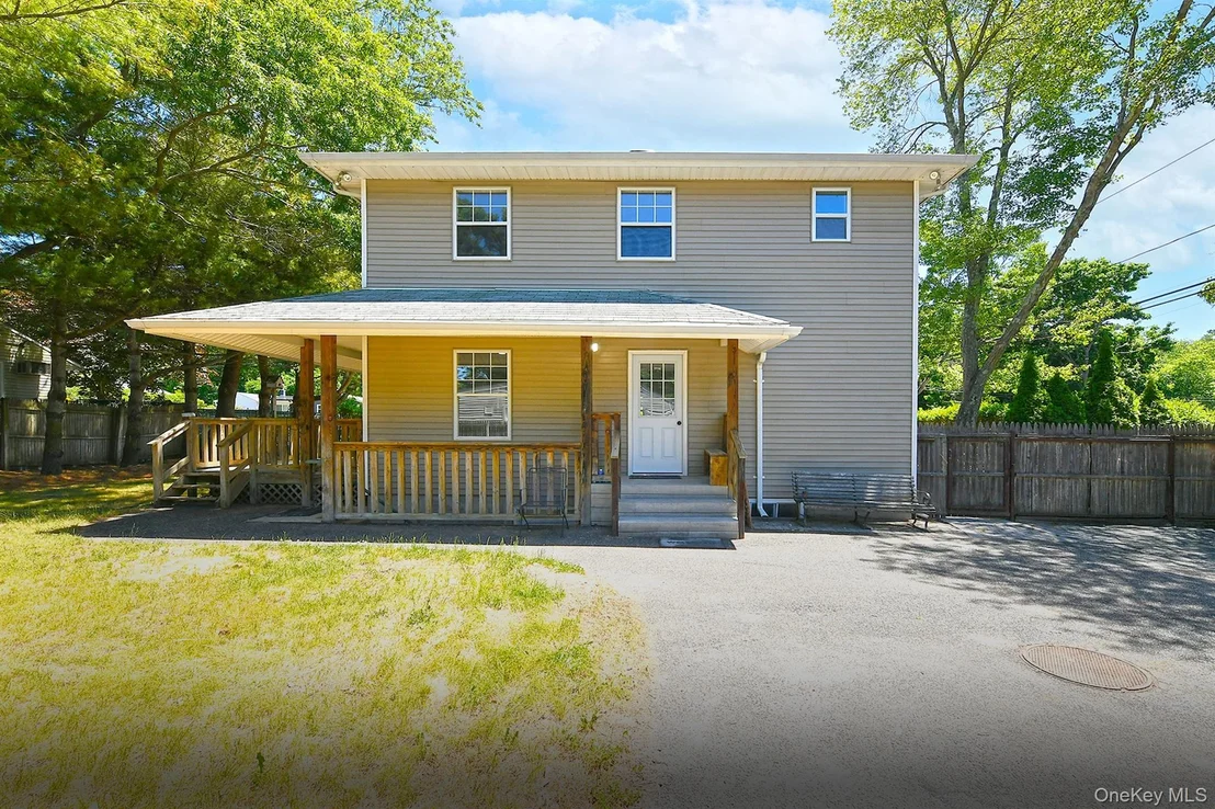 Photo of 208 Lake Drive