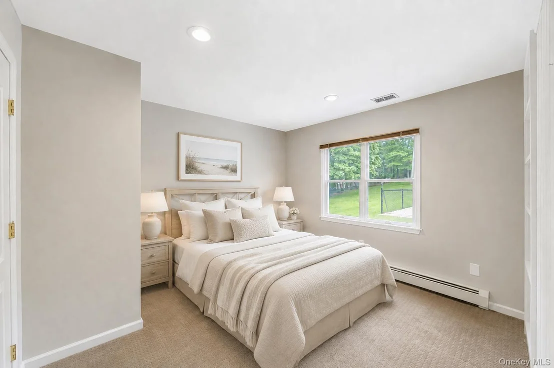 Photo of 98 Echo Avenue