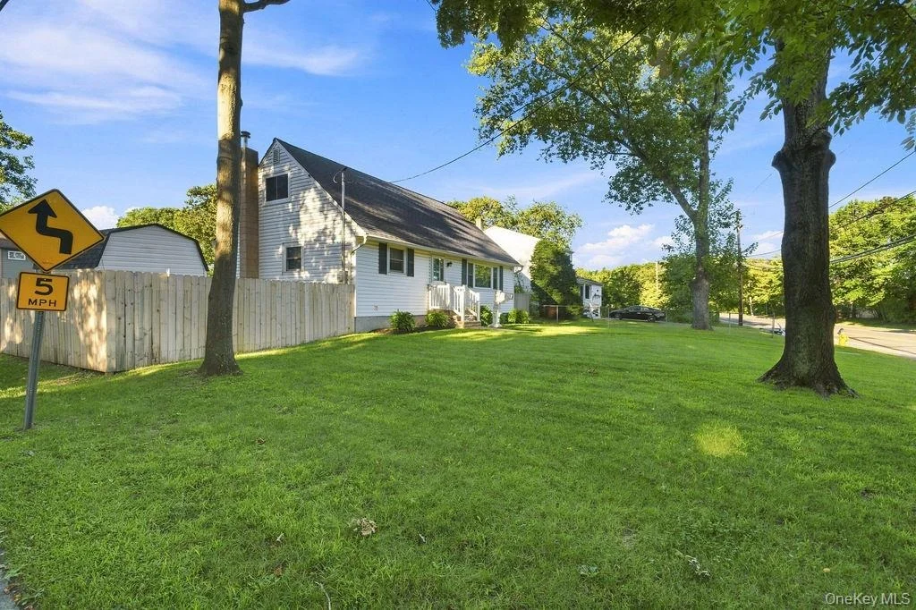 Photo of 731 Muncey Road