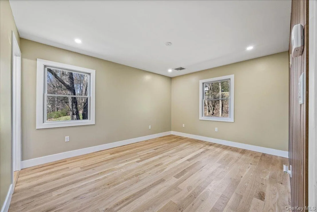 Photo of 11 Skyview Drive