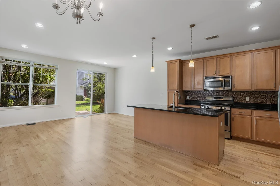 Photo of 34 Field Stone Drive