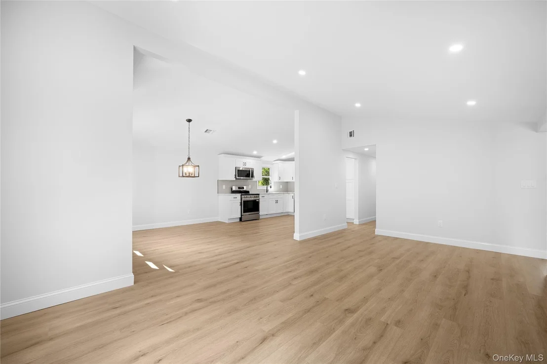 Photo of 87 Cranford Boulevard