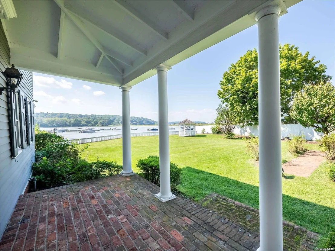 Photo of 128 Harbor Road
