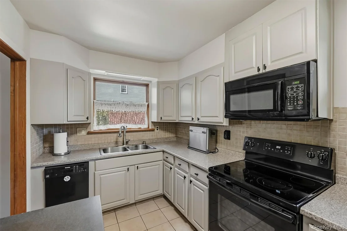 Photo of 39 Homer Drive