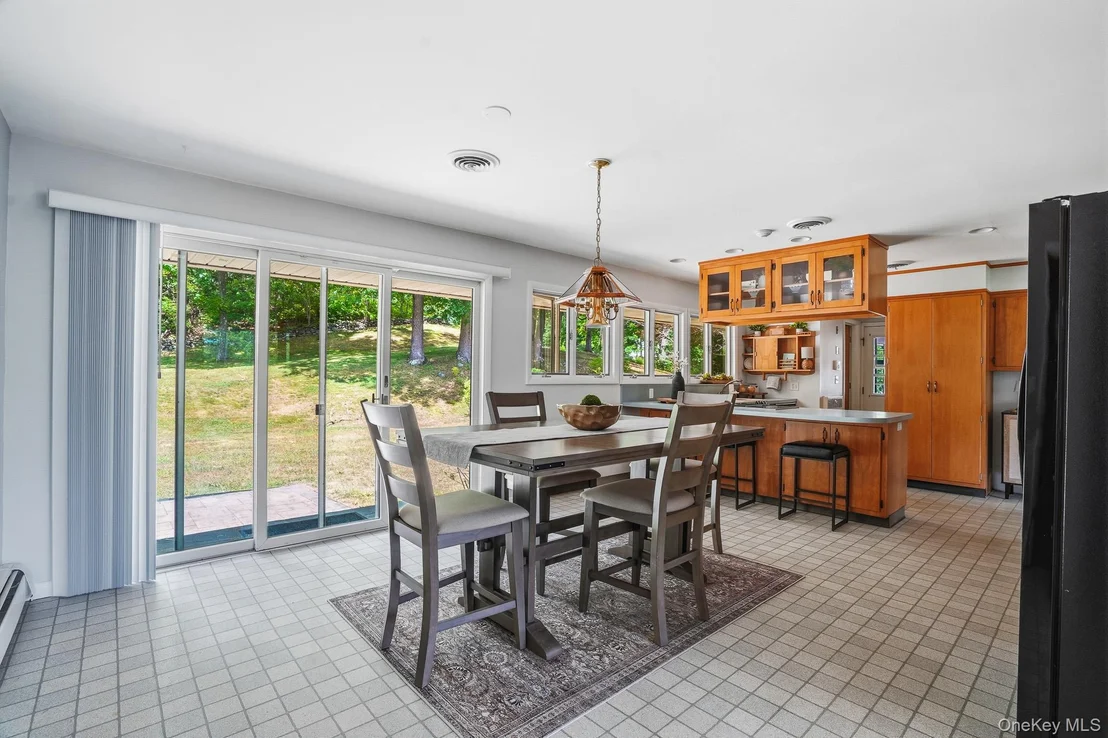 Photo of 21 Vail Road