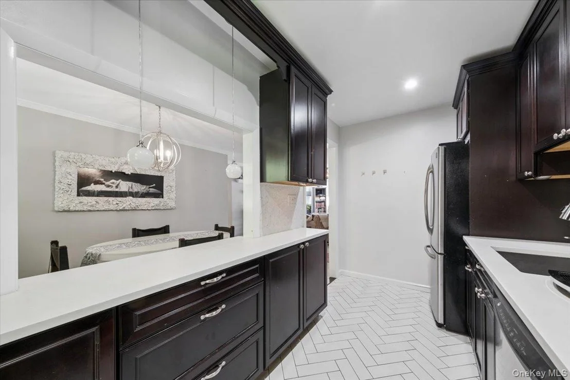 Photo of Unit D at 51 Avon Circle