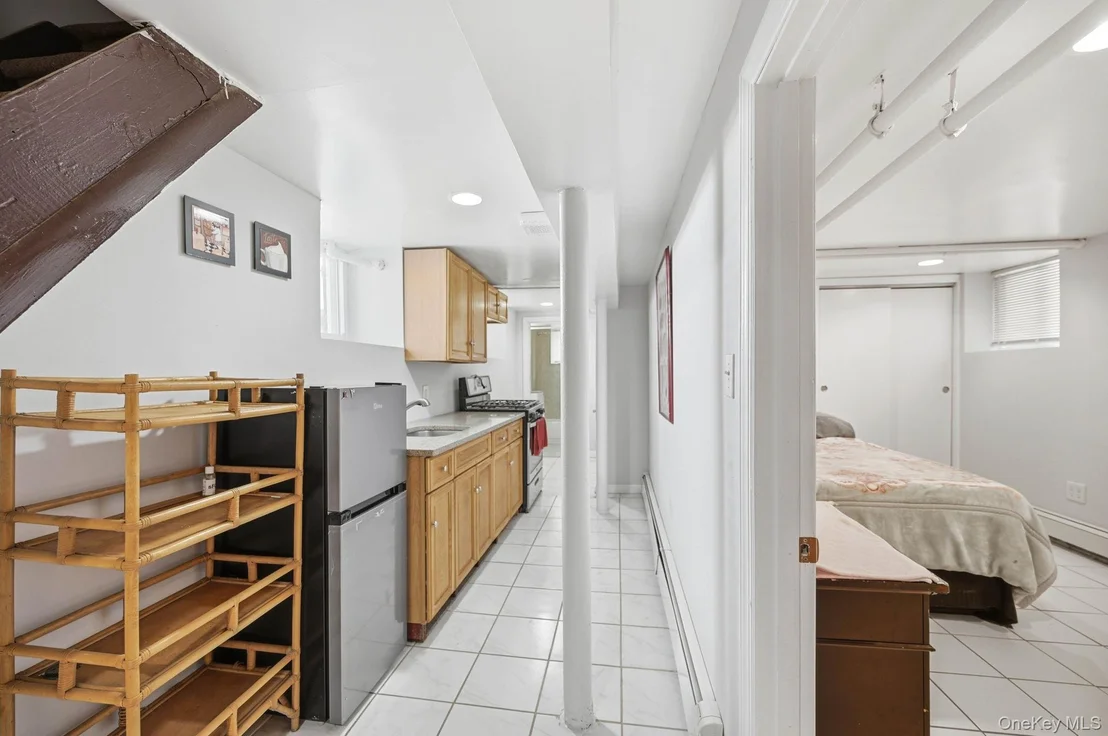 Photo of 4000 Pratt Avenue