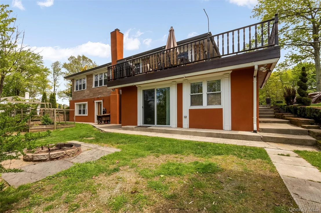 Photo of 153 Kentview Drive
