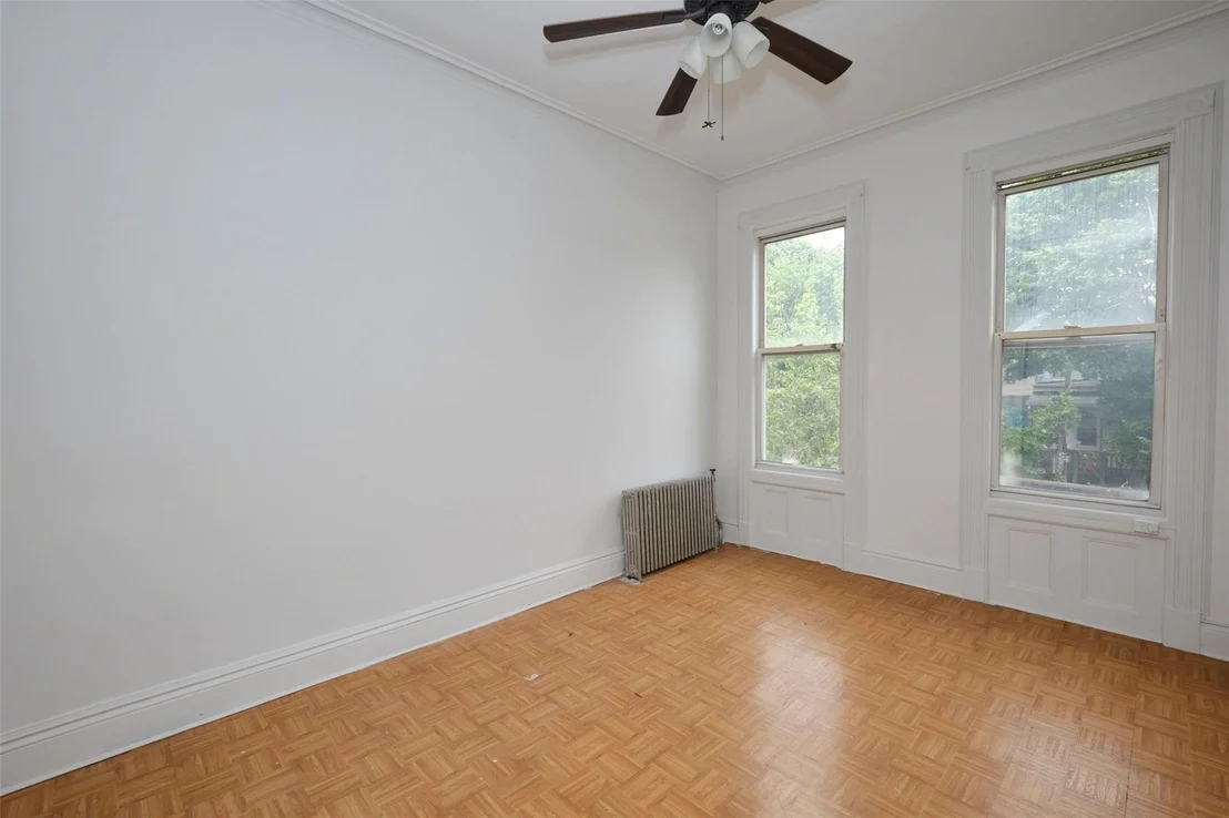 Photo of 284 Hemlock Street