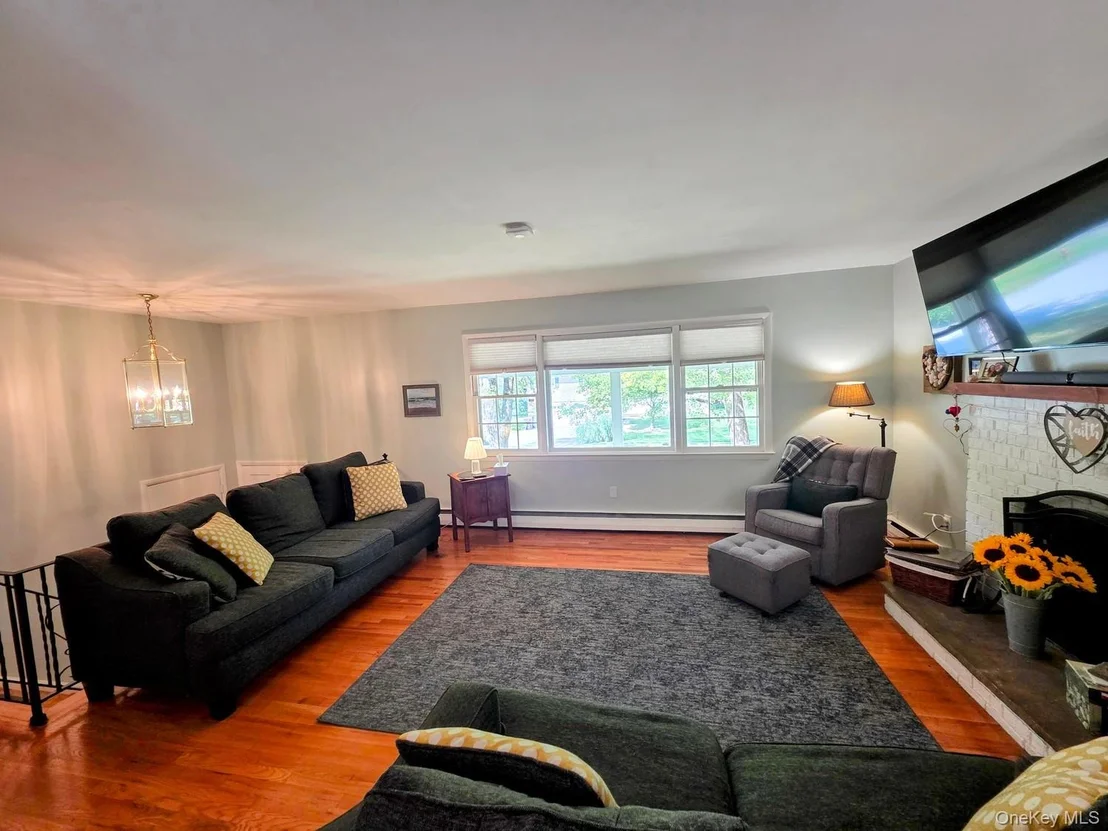 Photo of 28 Robert Drive