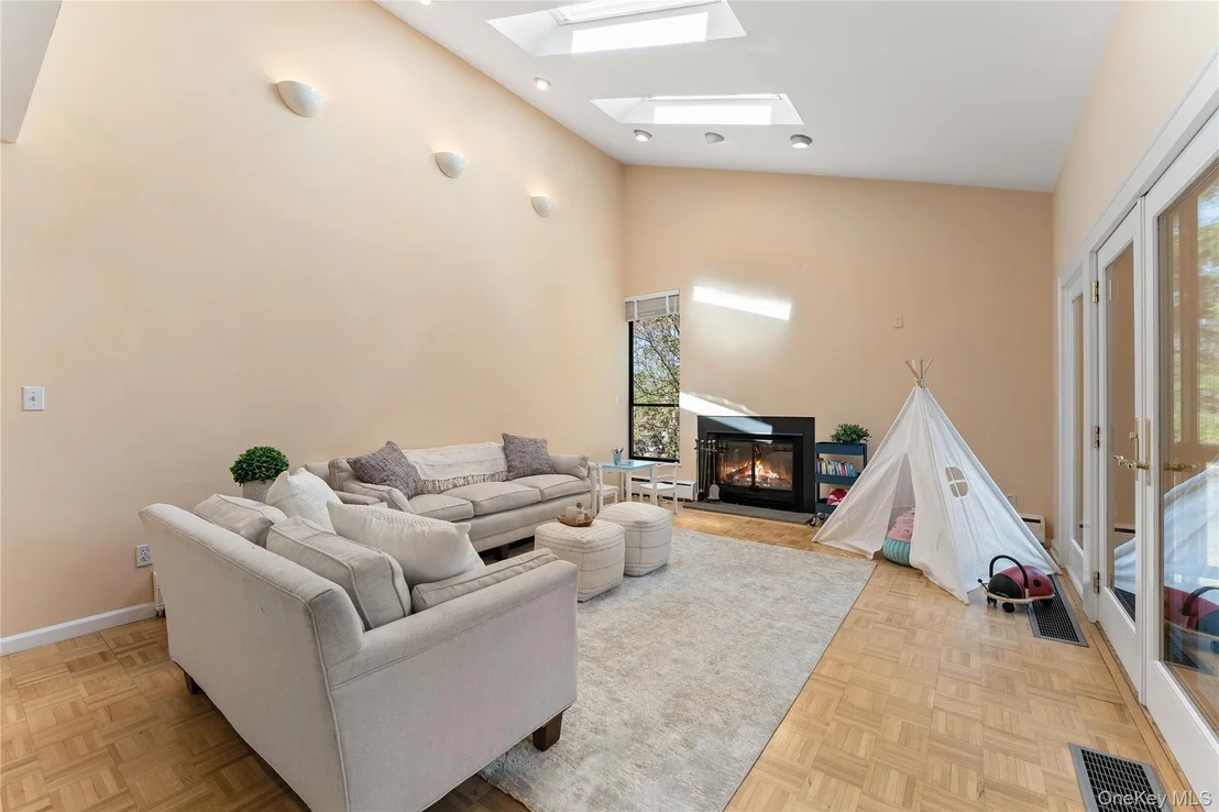 Photo of 111 Ridge Road