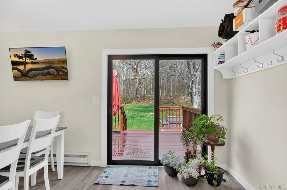 Photo of 457 Forest Road