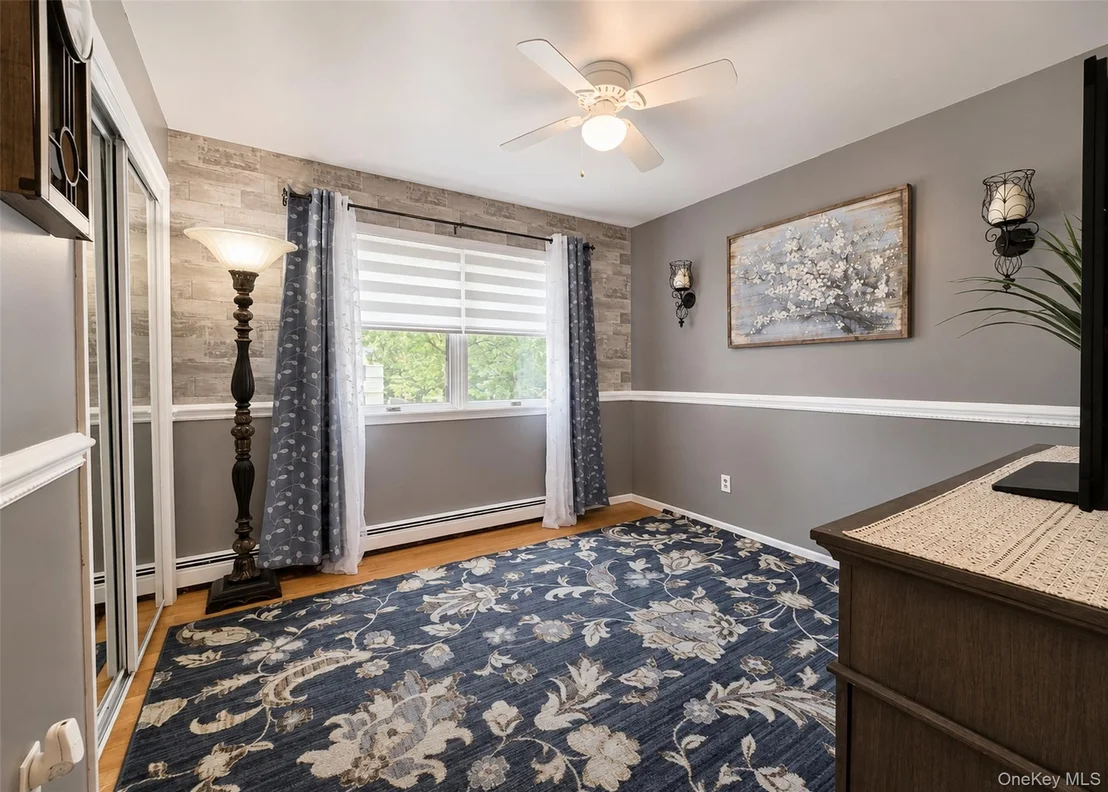 Photo of 5 Avenue B