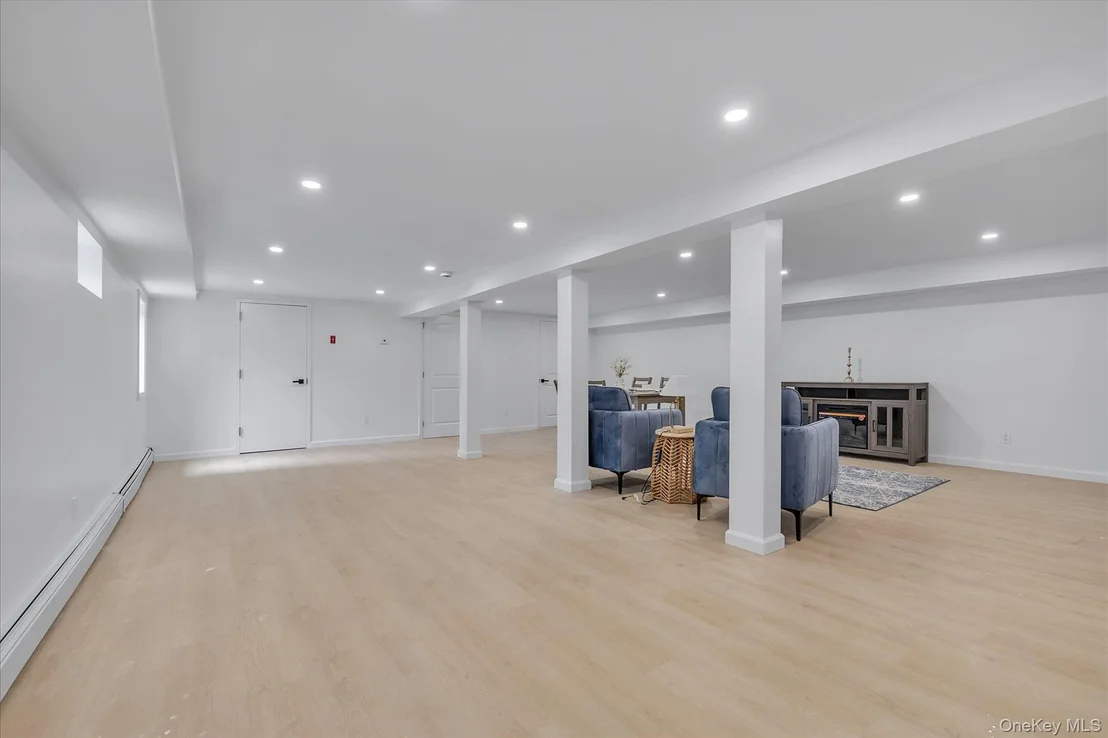 Photo of 788 Dean Drive
