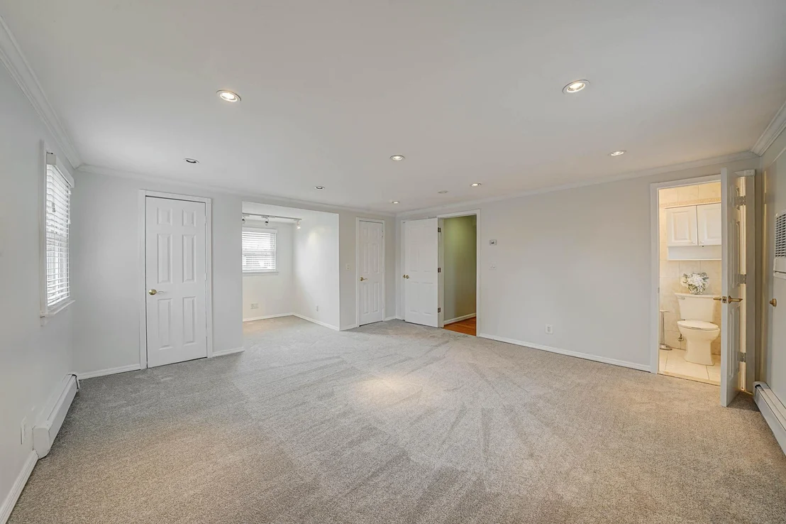Photo of 769 Washington Street