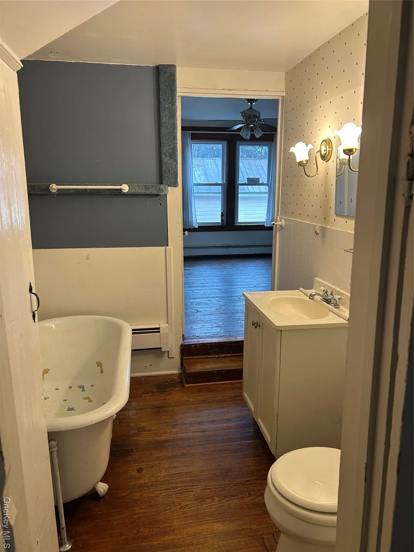 Photo of 34 Myrtle Avenue