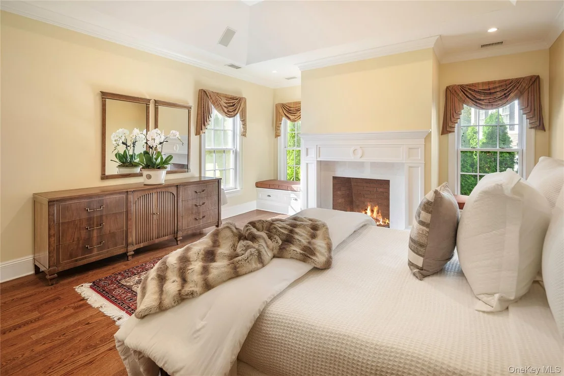 Photo of 14 Cider Mill Circle