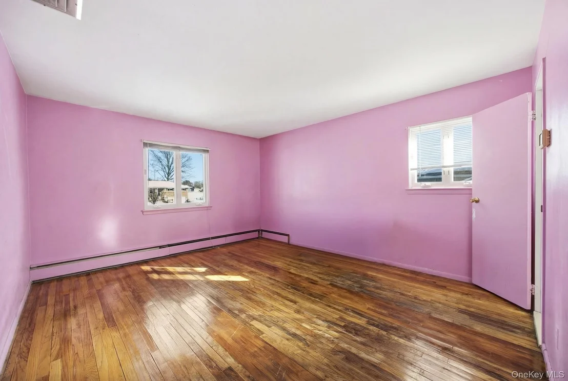 Photo of 87 Executive Drive