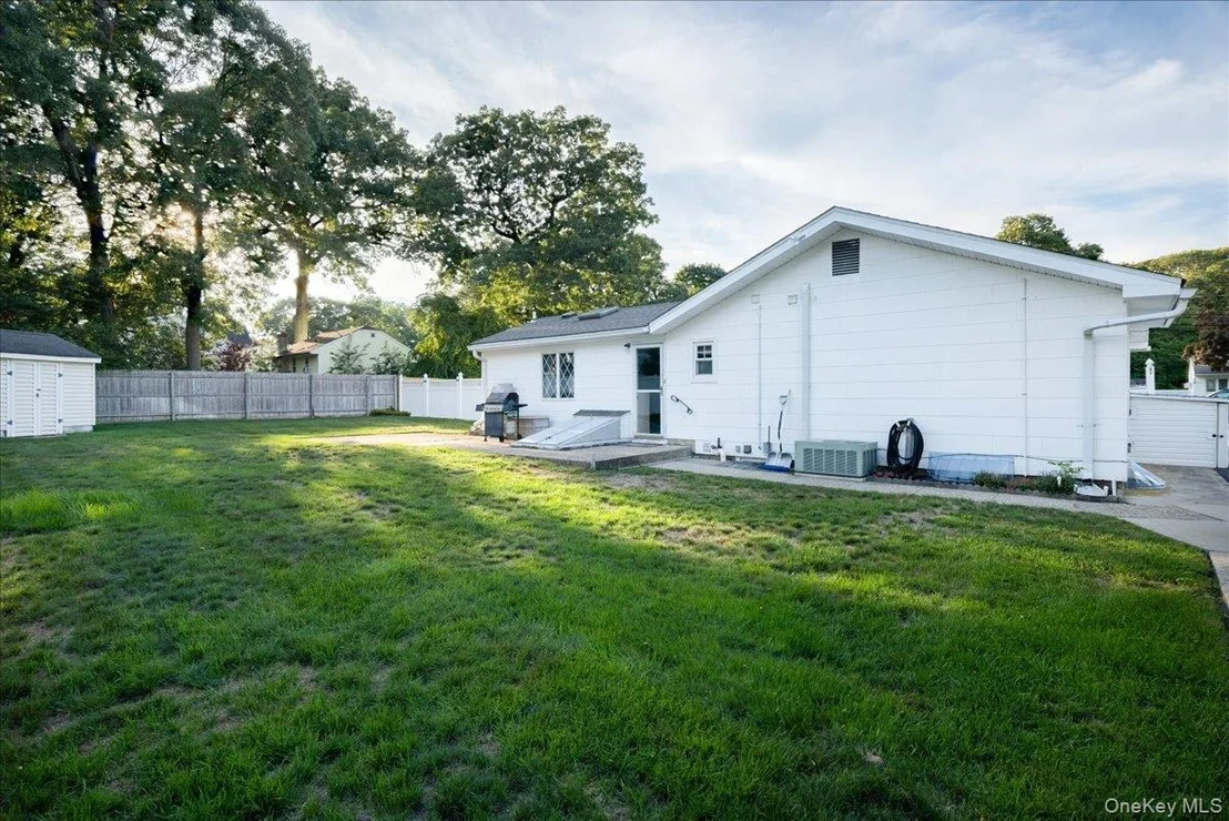 Photo of 8 Doradell Drive