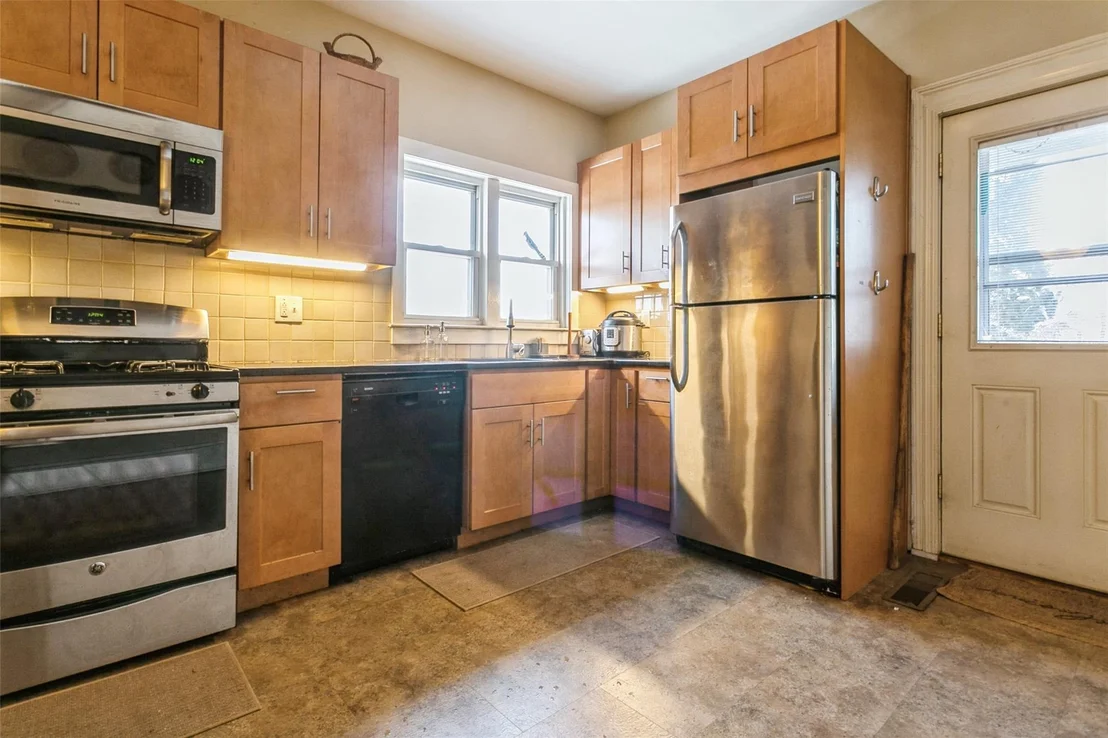 Photo of 9 Dutchess Terrace