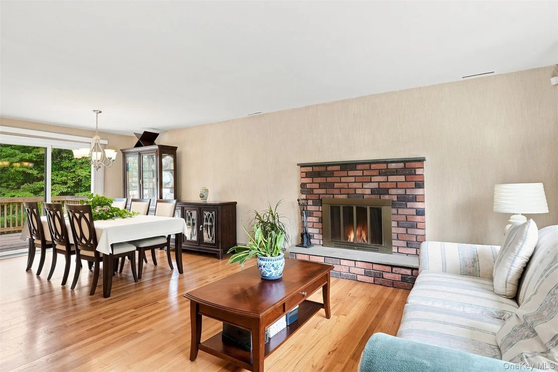 Photo of 16 Cromwell Drive