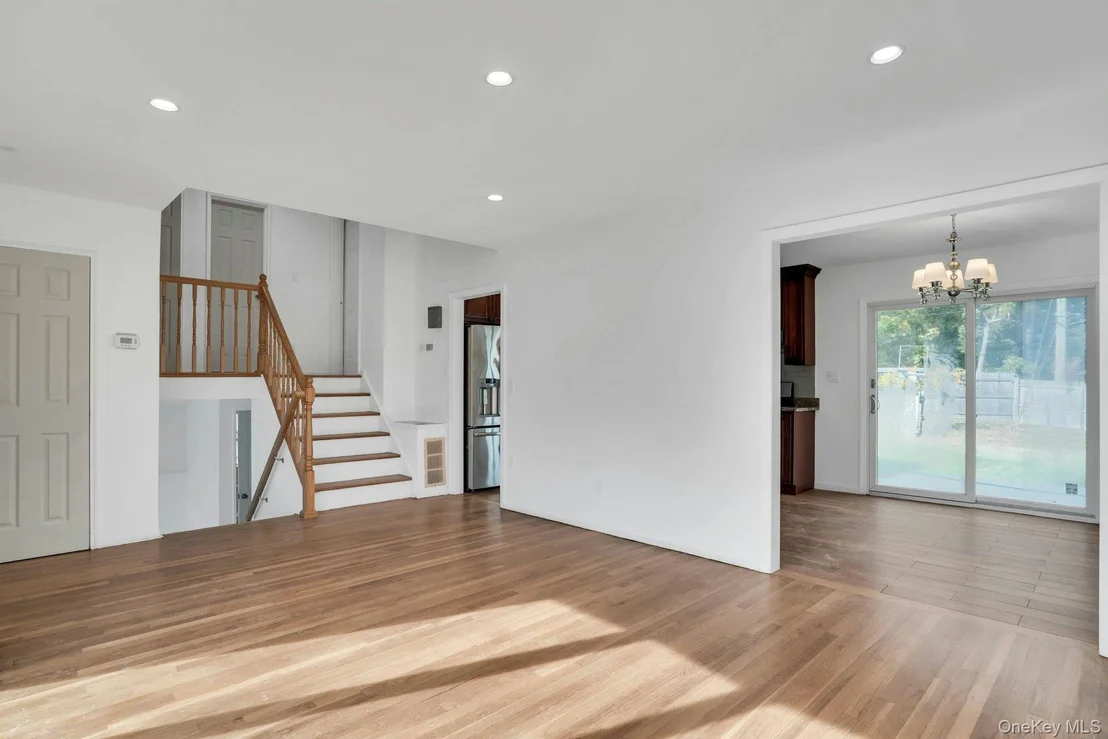 Photo of 44 Delaware Avenue