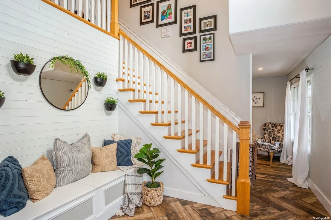 Photo of 9 Folsom Lane