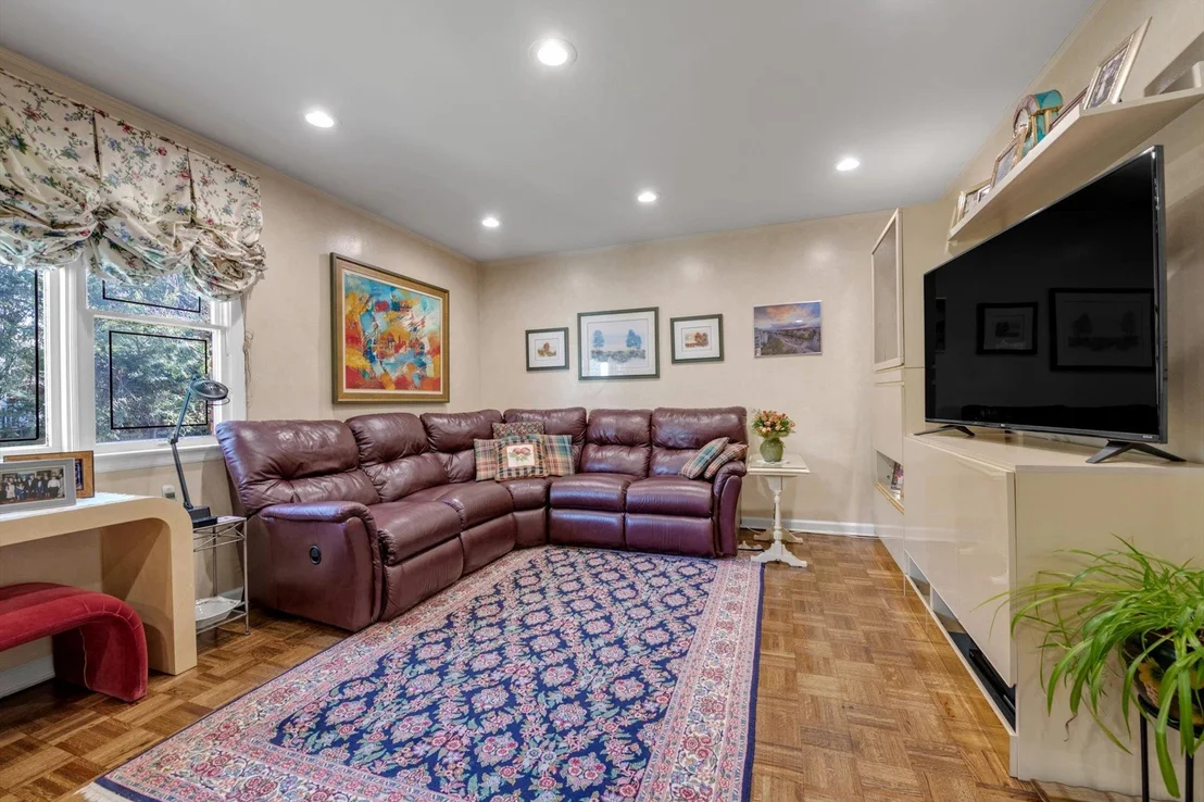 Photo of 32 Cedar Drive