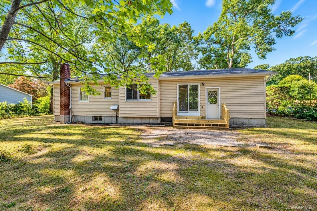 Photo of 50 Fanning Boulevard